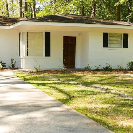 Comfortable Cottage On The Blue Mile - Close To Gsu! Statesboro Buitenkant foto